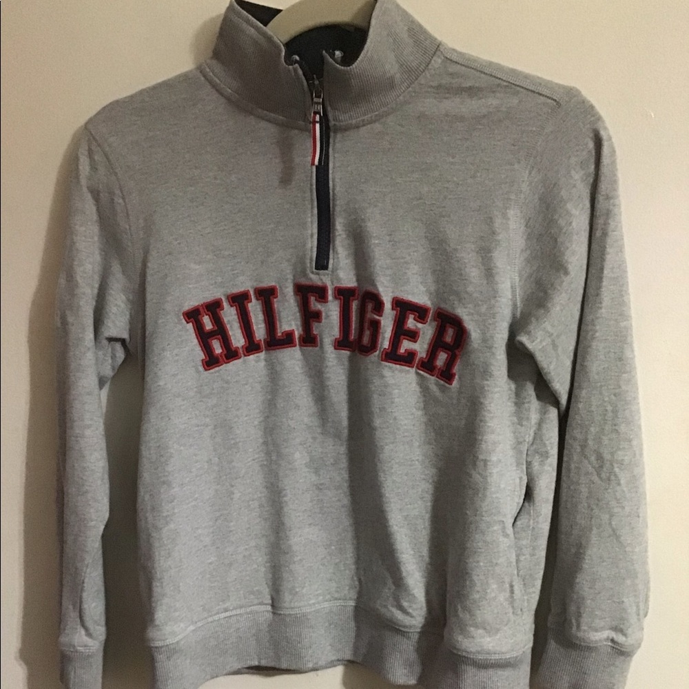Tommy Hilfiger 1/4 zip pullover. Medium(12-14)